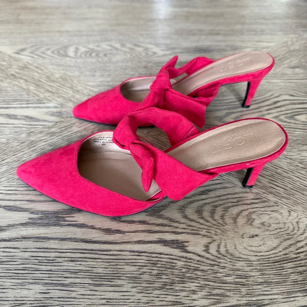 Loft Outlet Red Faux Suede Bow Pointed Toe Mule Kitten Heels Size 9M Slip On - Picture 1 of 8